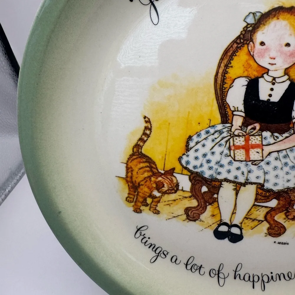 VTG HOLLY HOBBIE COLLECTORS EDITION 10.5